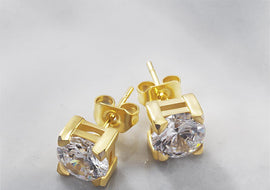 Basket-Set Round CZ Stud Earrings